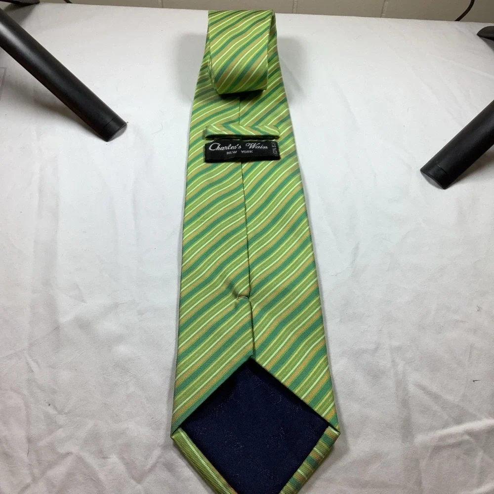 Charles's Wain NY‎ Green Yellow Striped 100% Silk Men's Neck Tie